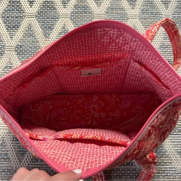 Vera Bradley Retired Pink Sherbert Paisley Zippered Tote Bag - Picture 4 of 6